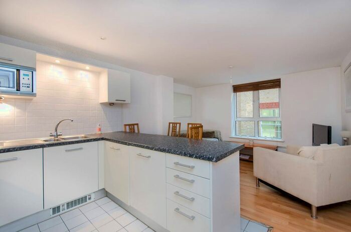 2 Bedroom Flat To Rent In Matthew Parker Street, Westminster, London, SW1H