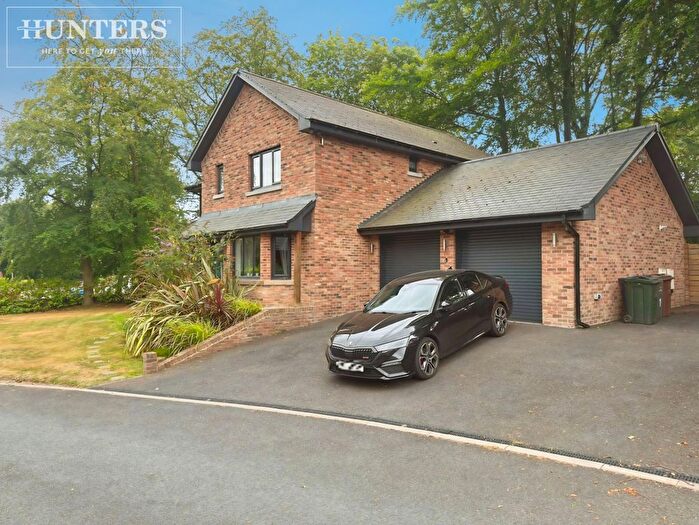 4 Bedroom Detached House For Sale In Woodroyd Gardens, Wood Walk, Wombwell, S73