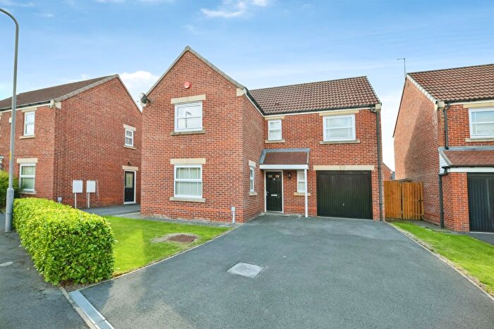 4 Bedroom Detached House For Sale In Cherryfield Drive, Middlesbrough, TS5