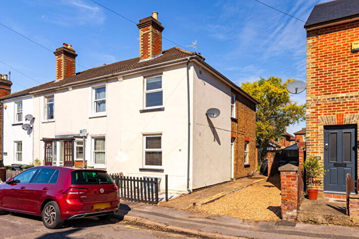 2 Bedroom Semi Detached House For Sale In George Road, Guildford, GU1