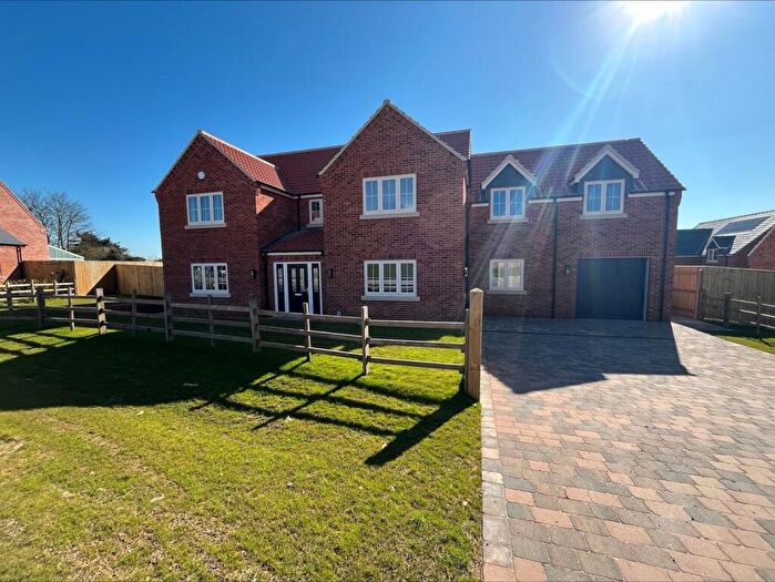 4 Bedroom Detached House For Sale In Roman Way, Louth, LN11