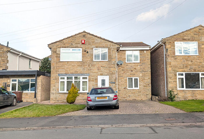 4 Bedroom Detached House For Sale In Moor Croft, Eldwick, Bingley, BD16