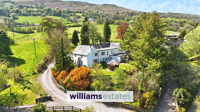 5 Bedroom Detached House For Sale In Pentre, Minera, LL11