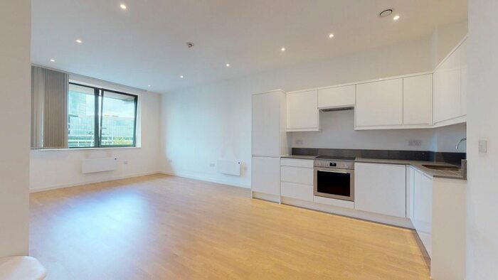 1 Bedroom Flat To Rent In Riverbank Way, Brentford, TW8
