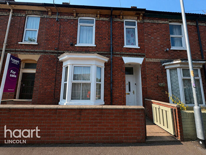 3 Bedroom Terraced House For Sale In Sewells Walk, Lincoln, LN5