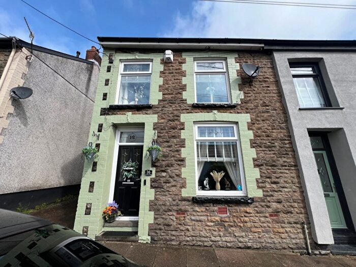 3 Bedroom Terraced House For Sale In Vicarage Terrace Treorchy -, Treorchy, CF42