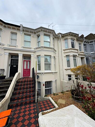 1 Bedroom Flat For Sale In Ditchling Rise, Brighton, BN1