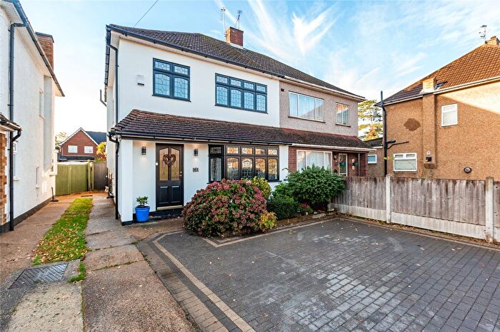 3 Bedroom Semi Detached House For Sale In Eugene Close, Gidea Park, RM2