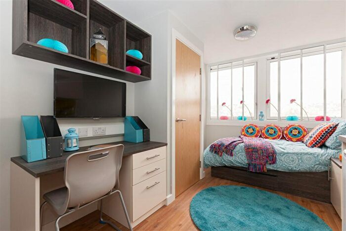 Studio To Rent In Hounds Gate, Nottingham, NG1