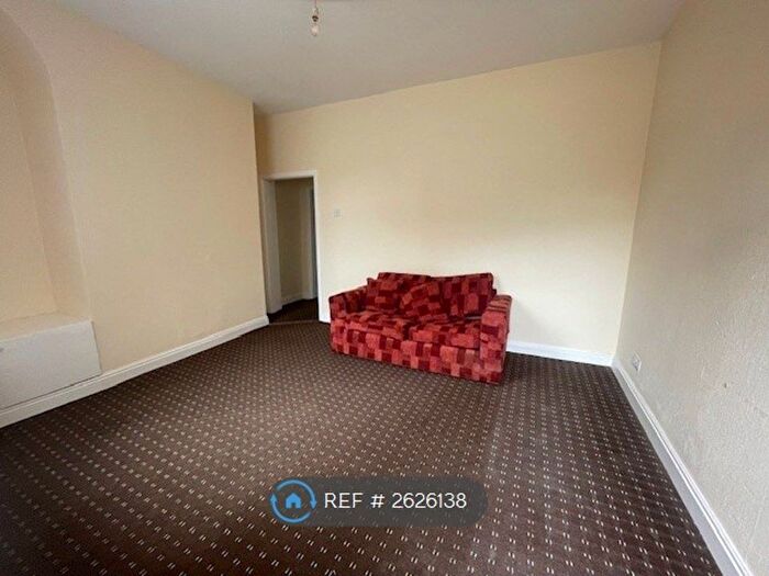 1 Bedroom Flat To Rent In Exchange Street, Colne, BB8