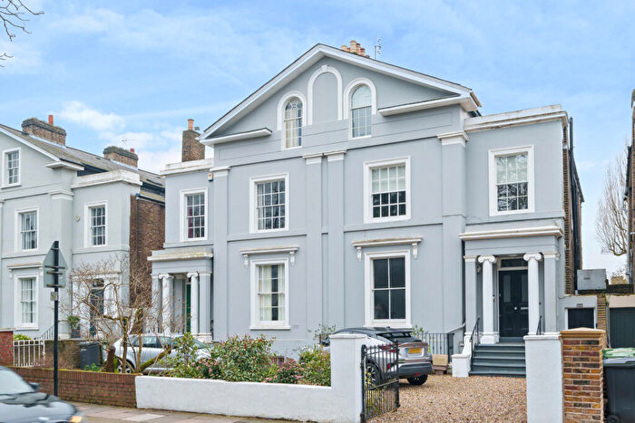 3 Bedroom Apartment For Sale In Lee Terrace, London, SE3