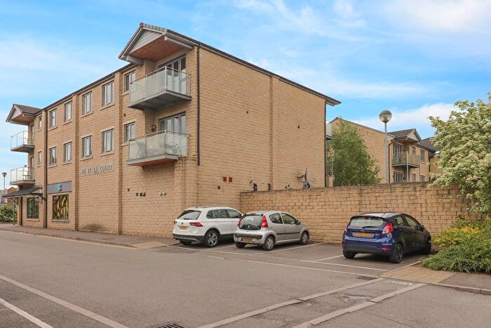 2 Bedroom Flat For Sale In Heritage Court, Dinnington, Sheffield, S25