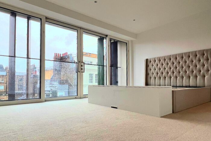 2 Bedroom Flat To Rent In Chiltern Street, London, W1U