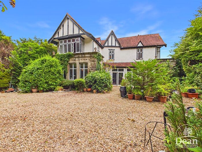 5 Bedroom Detached House For Sale In Cinderhill, Coleford, GL16