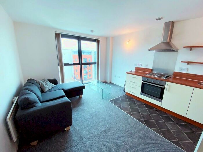 1 Bedroom Apartment To Rent In City Point, Salford, M3