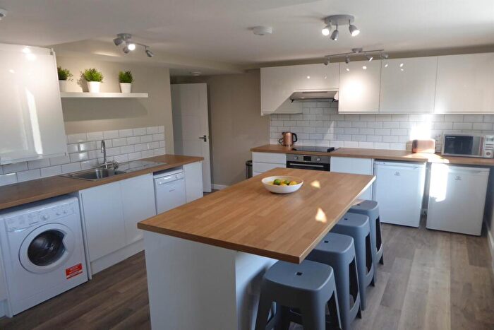 2 Bedroom Apartment To Rent In University Boulevard, Beeston, NG9