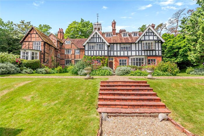 12 Bedroom Detached House For Sale In Spring Lane, Cookham Dean, Berkshire, SL6