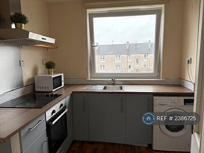 1 Bedroom Flat To Rent In Rossendale Court, Glasgow, G43