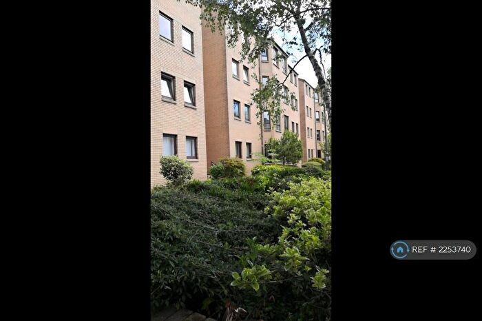 2 Bedroom Flat To Rent In Cleveland Street, Glasgow, G3