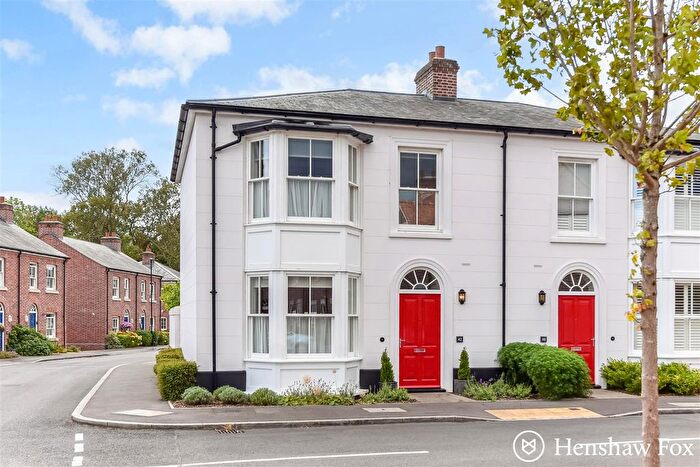 3 Bedroom Semi-Detached House For Sale In North Road, Romsey, Hampshire, SO51