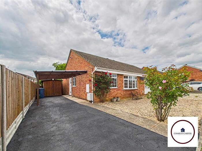 2 Bedroom Bungalow To Rent In Churchill Grove, Tewkesbury, GL20