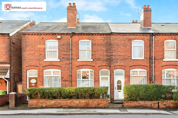 2 Bedroom Terraced House To Rent In Bentley Lane, Walsall, WS2