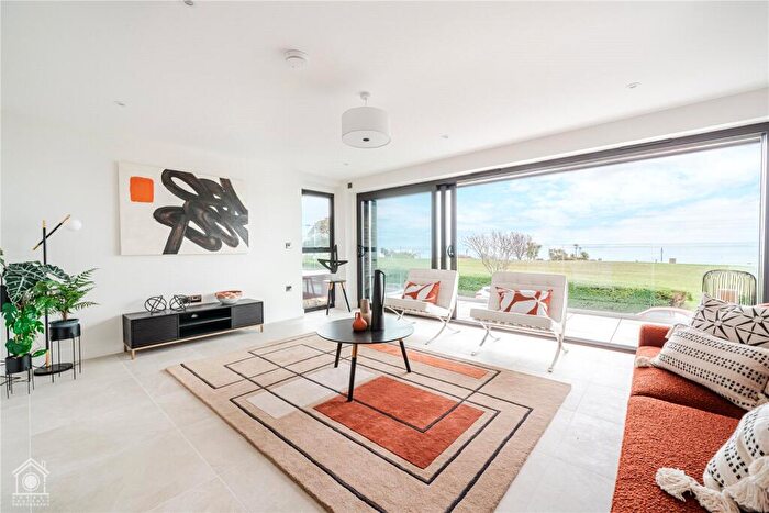 3 Bedroom Detached House For Sale In De Moulham Road, Swanage, Dorset, BH19