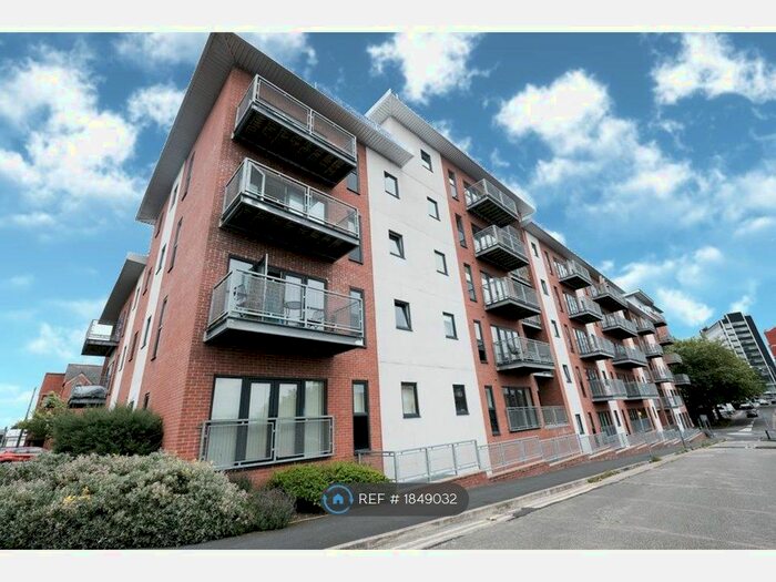 2 Bedroom Flat To Rent In Lumen Court, Preston, PR1