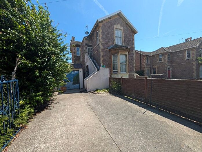 2 Bedroom Flat For Sale In B Albert Quadrant, Weston-Super-Mare, North Somerset, BS23