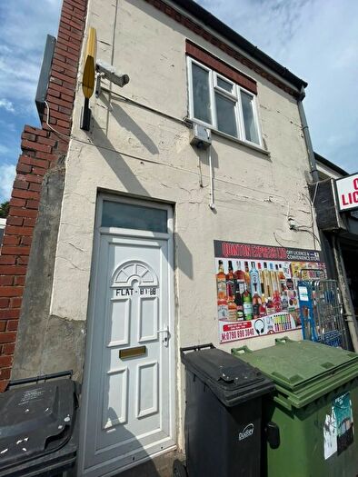 1 Bedroom Flat To Rent In Dixons Green Road, Dudley, DY2