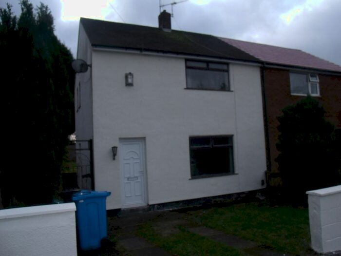 2 Bedroom Semi-Detached House To Rent In Cherry Avenue, Oldham OL8