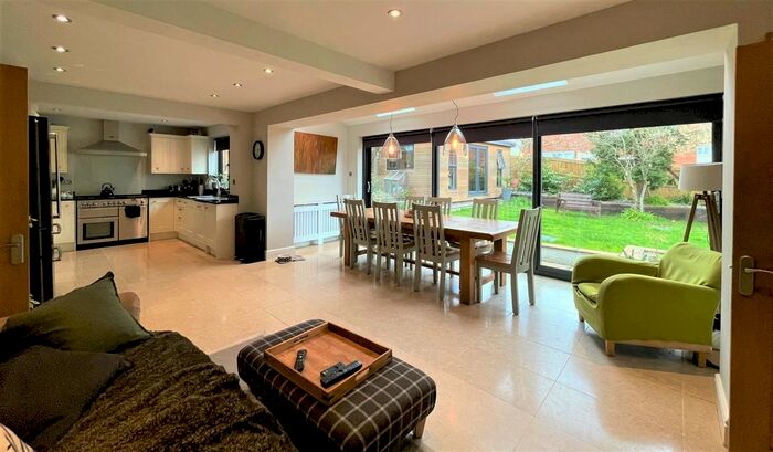 4 Bedroom Property To Rent In Church Hill, Pinhoe, Exeter, EX4