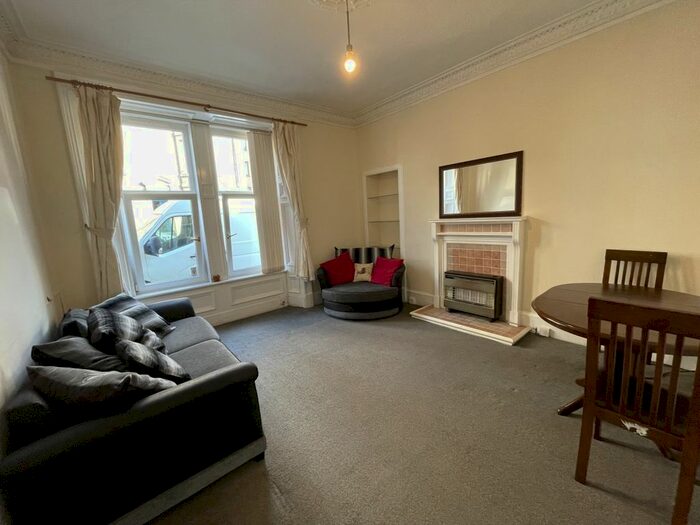1 Bedroom Flat To Rent In Lytton Street, Dundee, DD2