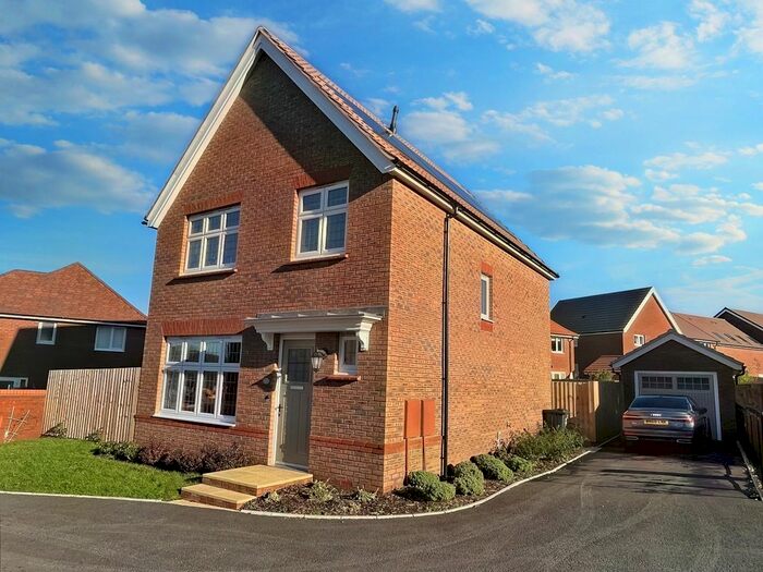 3 Bedroom Detached House To Rent In Dexter Way, Winscombe, North Somerset., BS25