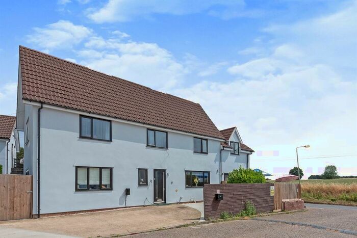 5 Bedroom Detached House For Sale In Heath Road, Banham, Norwich, NR16