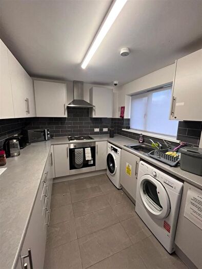 3 Bedroom Terraced House To Rent In Westbourne, Telford, TF7