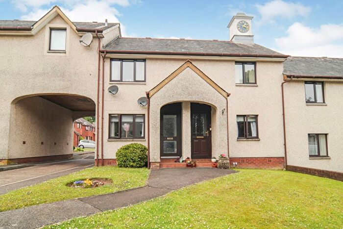 2 Bedroom Flat To Rent In Corberry Mews, Dumfries, DG2