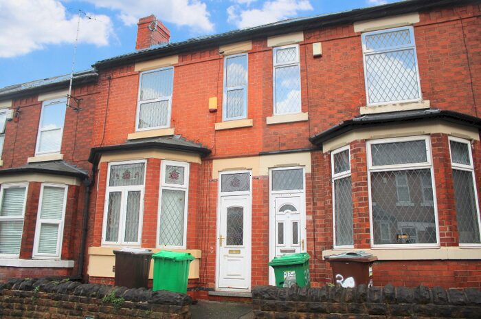 5 Bedroom Terraced House To Rent In Kimbolton Avenue, NG7