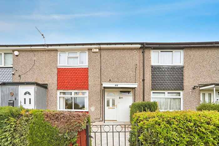2 Bedroom Terraced House For Sale In Brignall Garth, Leeds, LS9
