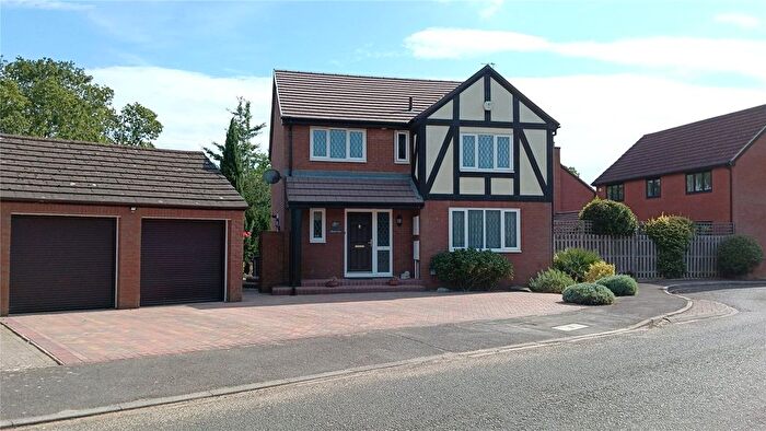 4 Bedroom Detached House For Sale In Staines, Surrey, TW18