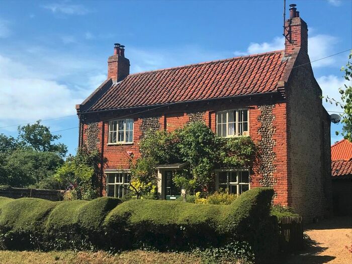 3 Bedroom Detached House To Rent In Holt Road, Holt, Norfolk NR25