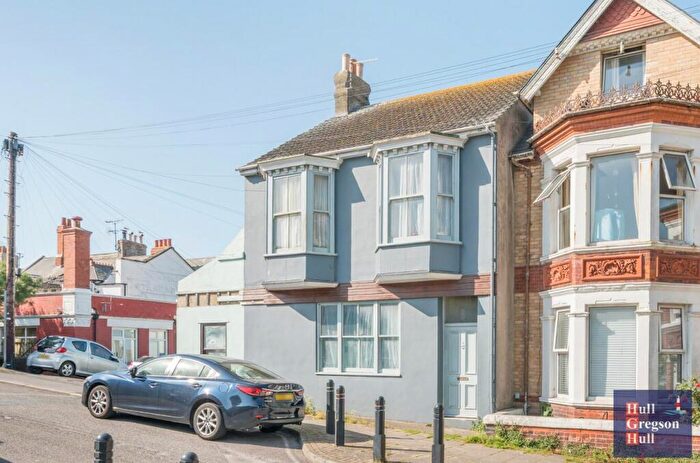 6 Bedroom House For Sale In Queens Road, Portland, DT5