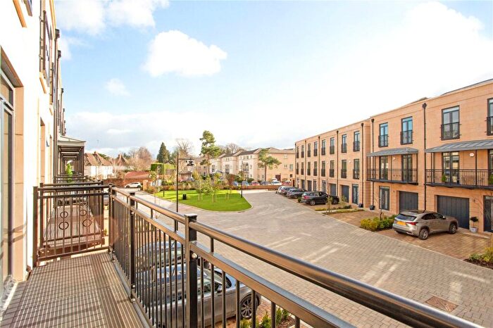 5 Bedroom Terraced House To Rent In Summerbee Drive, Cheltenham, Gloucestershire, GL51