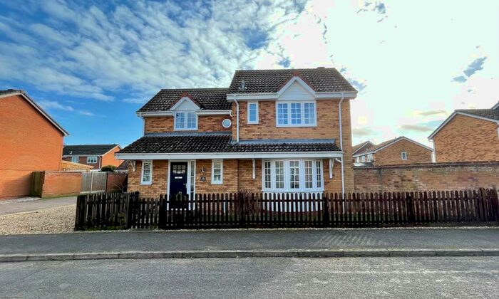 4 Bedroom Detached House To Rent In Miles Hawk Way, Mildenhall, Bury St. Edmunds, IP28