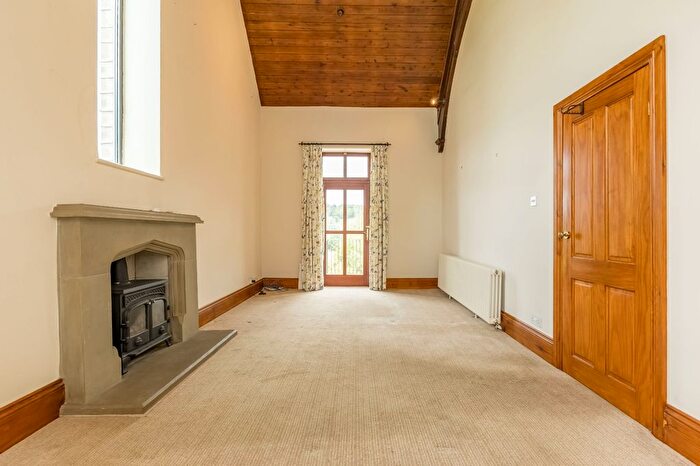 4 Bedroom Detached House For Sale In Long Moor Lane, Shelley, Huddersfield, HD8