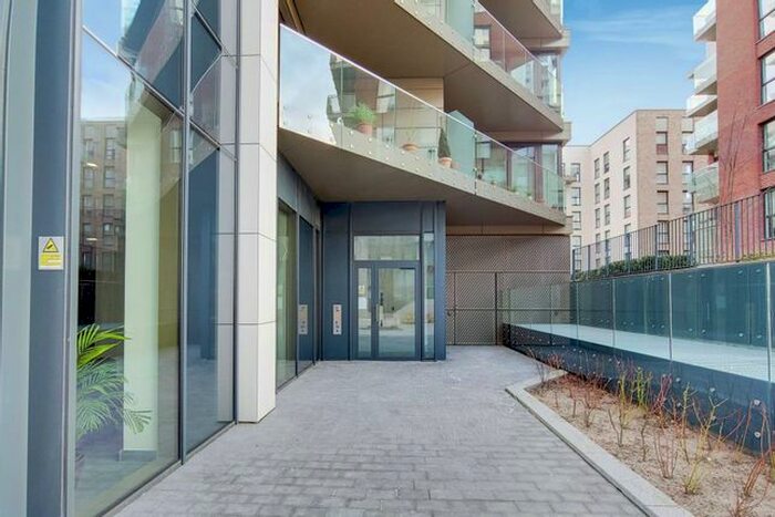 1 Bedroom Flat To Rent In Pilot Walk, North Greenwich, London, SE10