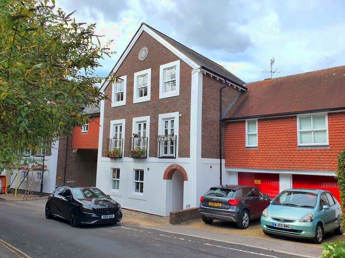 Houses for sale & to rent in BN44 3RY, Tanyard Lane, Steyning Steyning Houses for sale & to rent in BN44 3RY, Tanyard Lane, Steyning Steyning