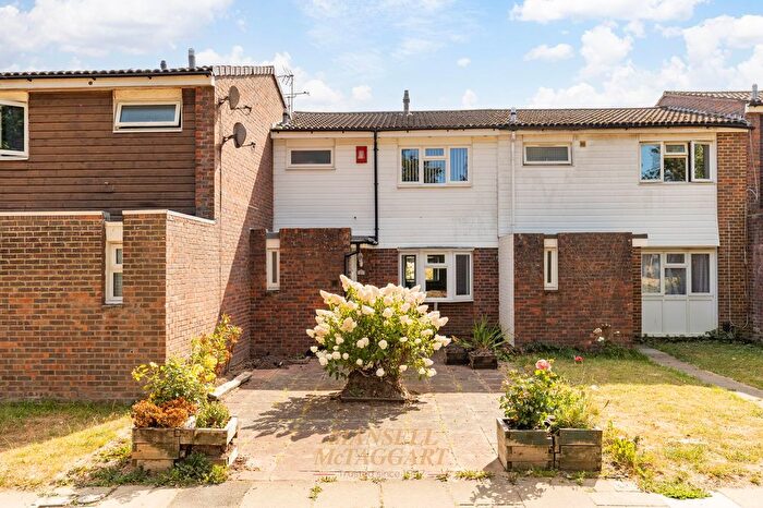 3 Bedroom Terraced House For Sale In Mitford Walk, Crawley, RH11