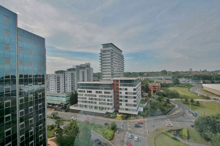 2 Bedroom Flat To Rent In Churchill Place, Churchill Way, Basingstoke, RG21