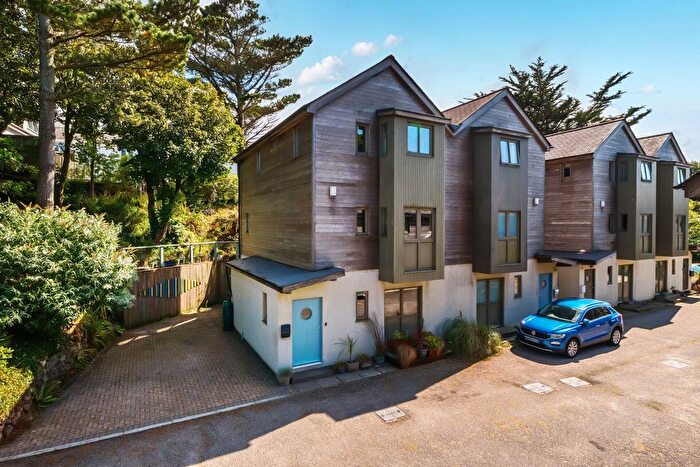 4 Bedroom Semi Detached House For Sale In Higher Stennack, St. Ives, Cornwall, TR26